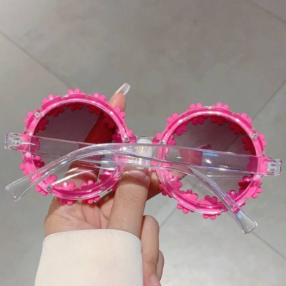 Boho Daisy 60s Vibe Retro Sunnies Sunglasses main image 7
